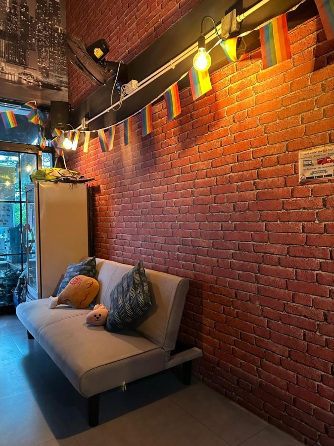 New Warm Light Hostel Chiang Mai Exterior foto