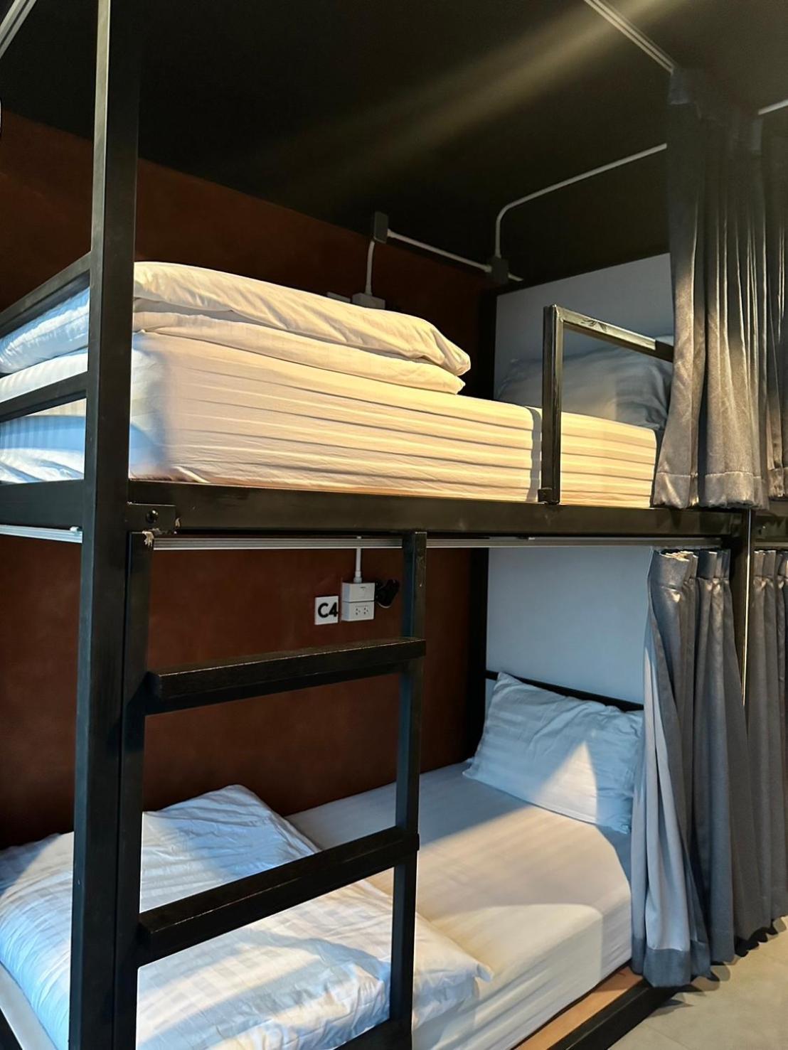 New Warm Light Hostel Chiang Mai Exterior foto